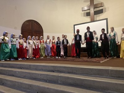 Traditionelle Tänze aus Behar Traditionelle Tänze aus Behar